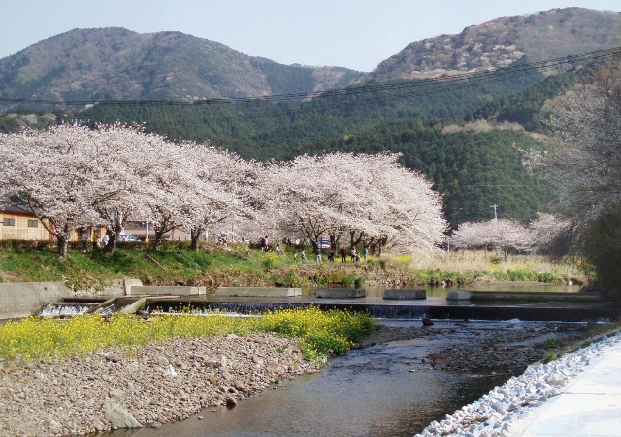 Nishiizu Matsuzaki Itoen Hotel Exteriör bild